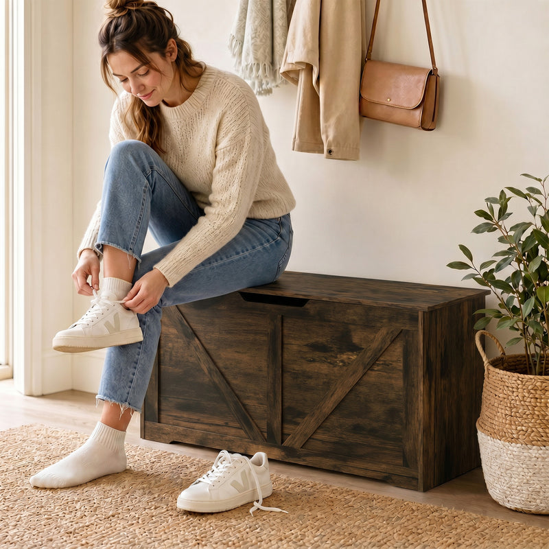 39.4 Inches Storage Chest, Storage Trunk with 2 Safety Hinges for Living Room, Rustic Brown