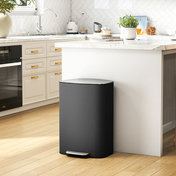 Fingerprint-proof Kitchen Trash Can, 13.2 Gallon Garbage Can with Soft-close Lid and Foot Pedal, Black